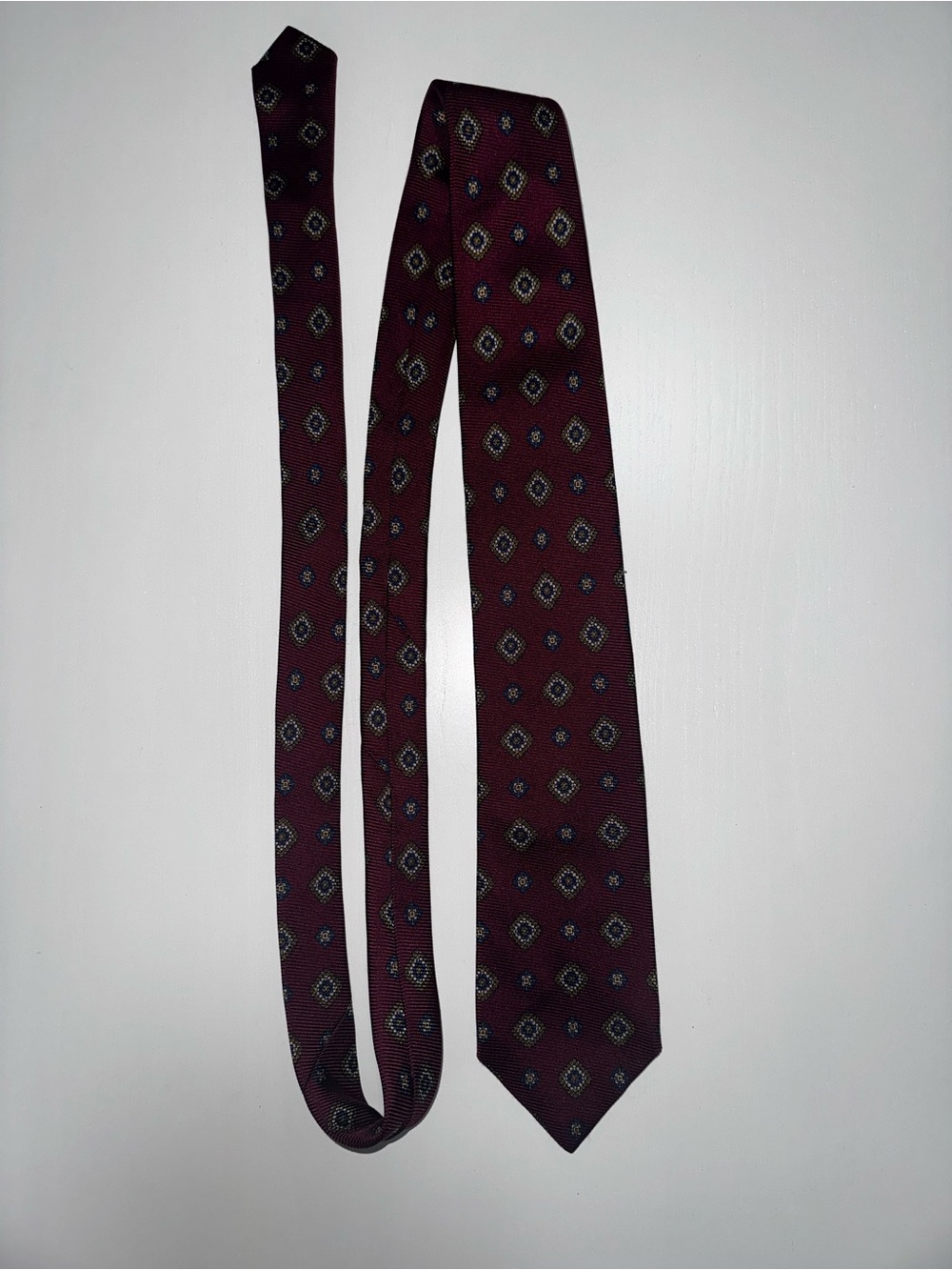 Men's Burgundy Geometric Italy Silk Tie - Unbranded